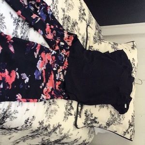 Top and bottoms. Top, worthington M, bottomsApt 9 ,M